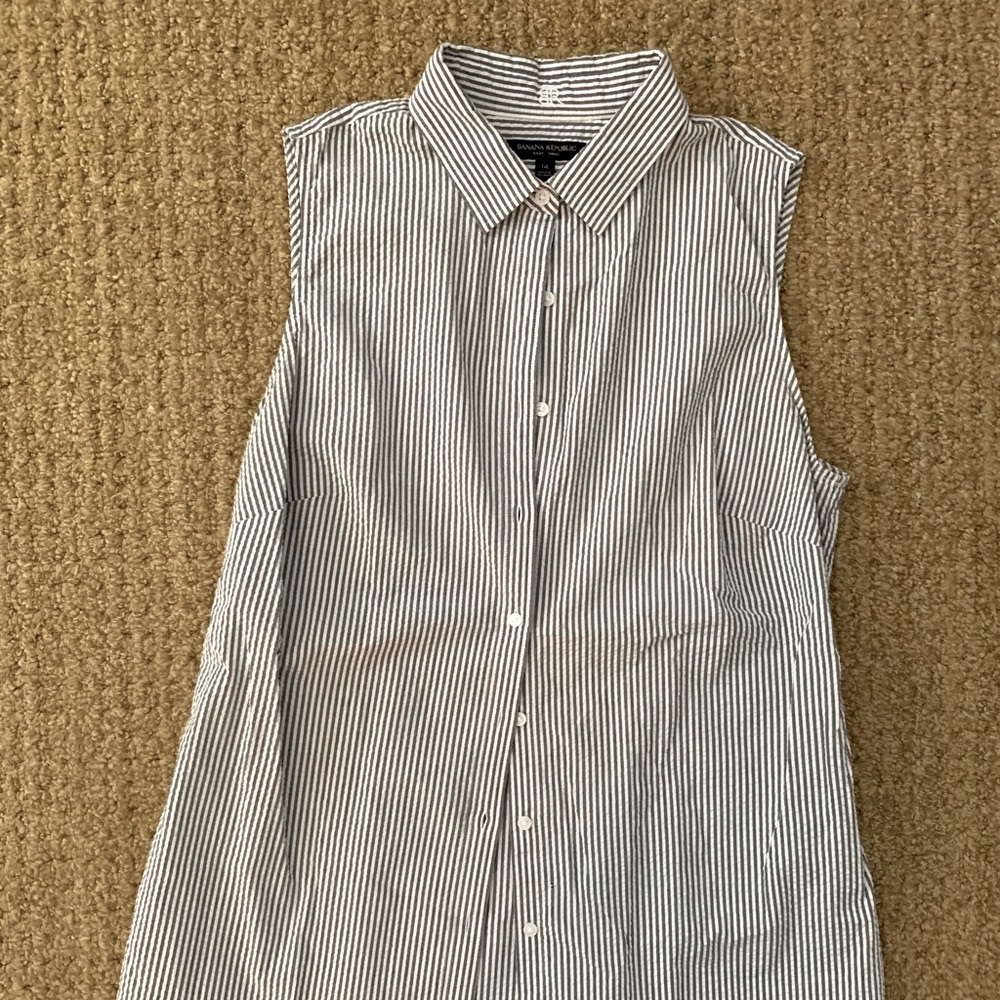 Banana Republic Button-down Striped Tank